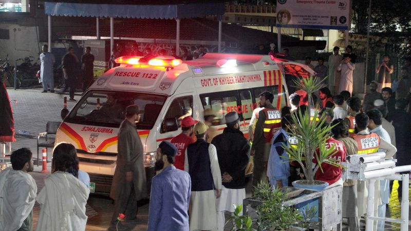 Afghanistan-Pakistan: Powerful earthquake kills at least 13 people