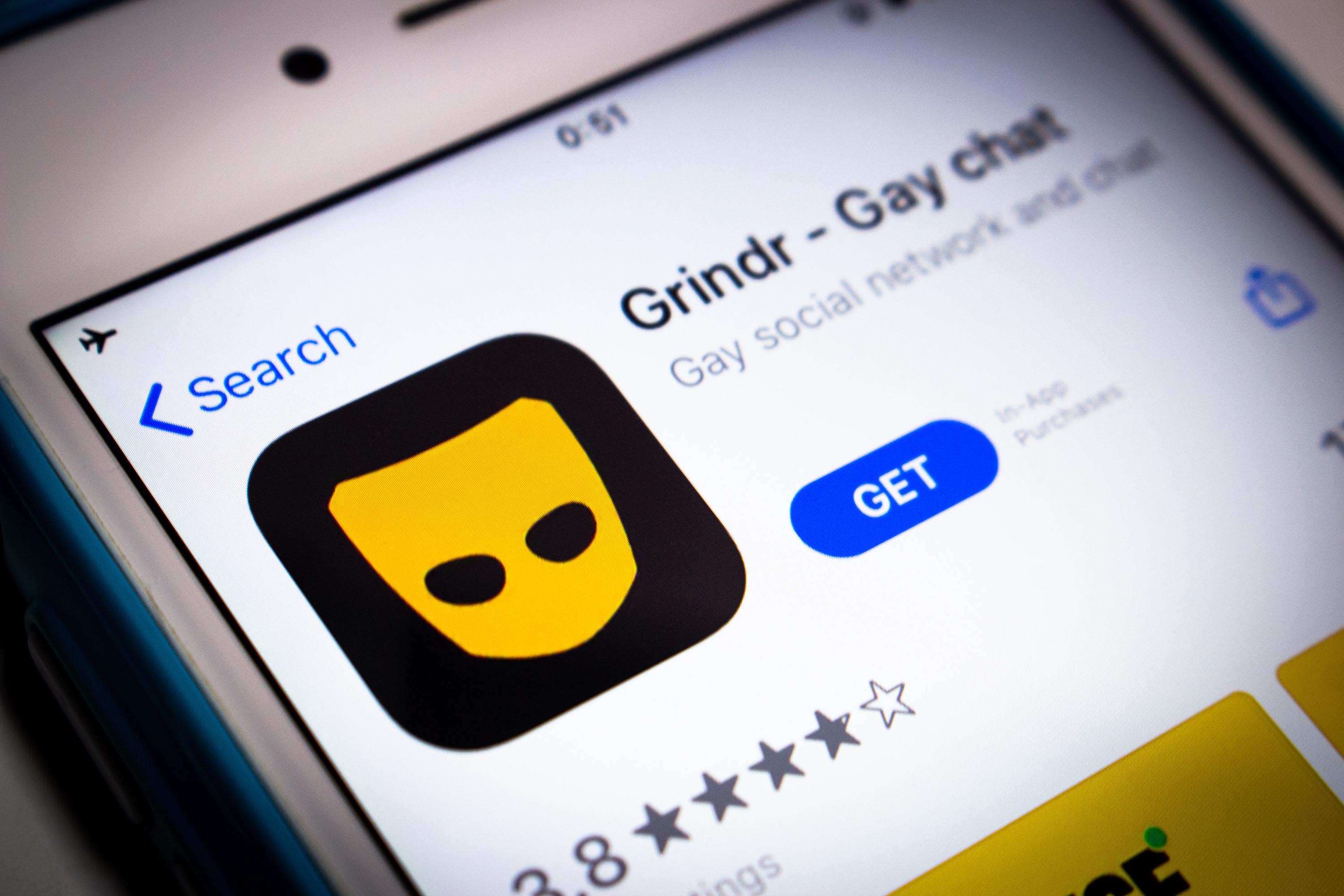 Why do men search for gym buddies on Grindr? An investigation