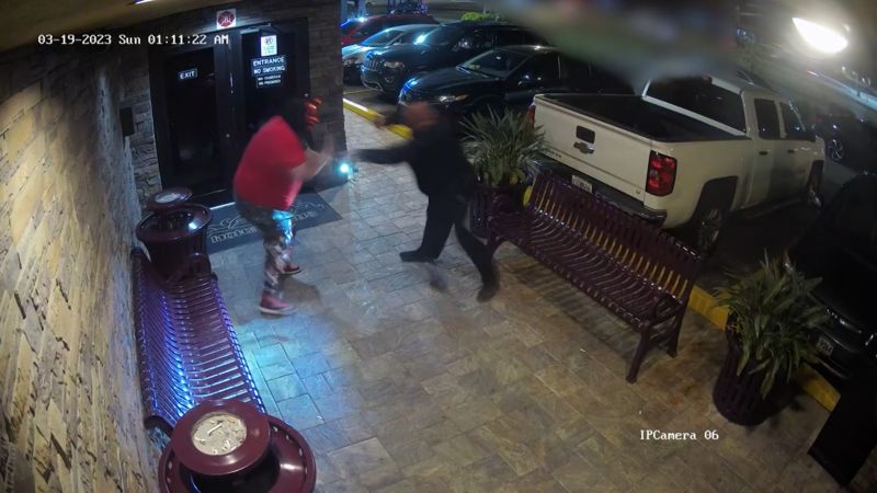 NextImg:Video: Security guards fight off armed man wearing devil mask at Florida strip club | CNN