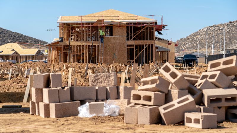 You are currently viewing New home sales rose for the third month in a row – CNN