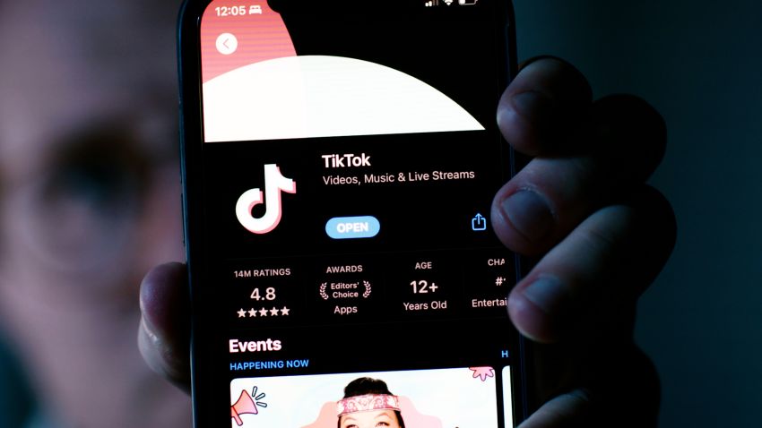 TikTok iPhone App Screengrab 01