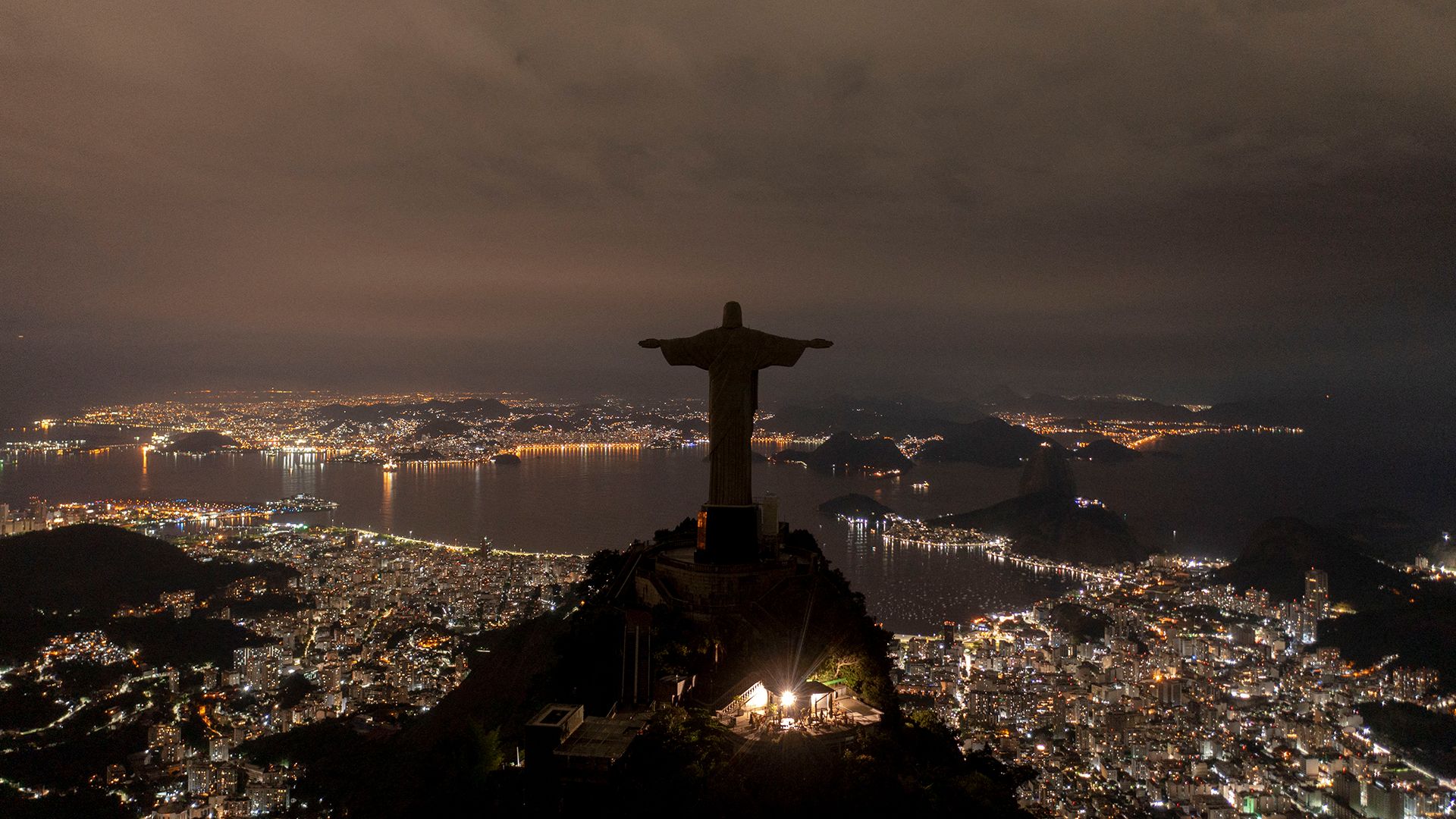 Folde grøntsager Nyttig Earth Hour: Why people across the world are turning their lights off | CNN