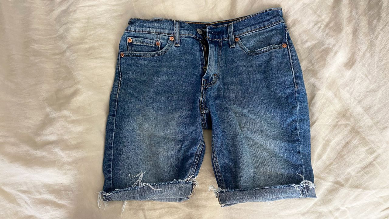underscored Levi's 511 Slim Cut-Off Shorts