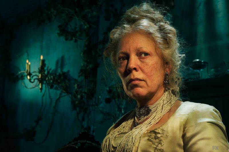 'Great Expectations' Review: Olivia Colman And Fionn Whitehead Star In ...