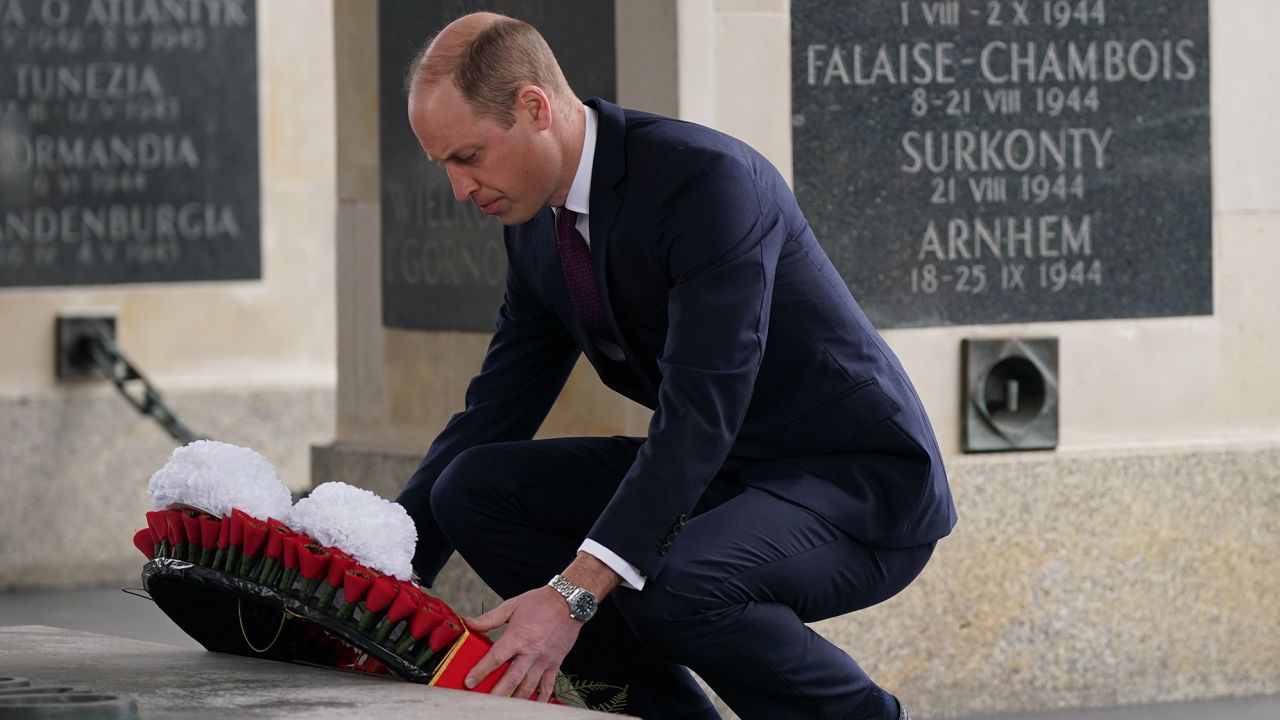 William lays a wreath at the Tomb of the Unknown Soldier, a monument dedicated to Polish soldiers who lost their lives in conflict, during day two of his visit to Poland on March 23.