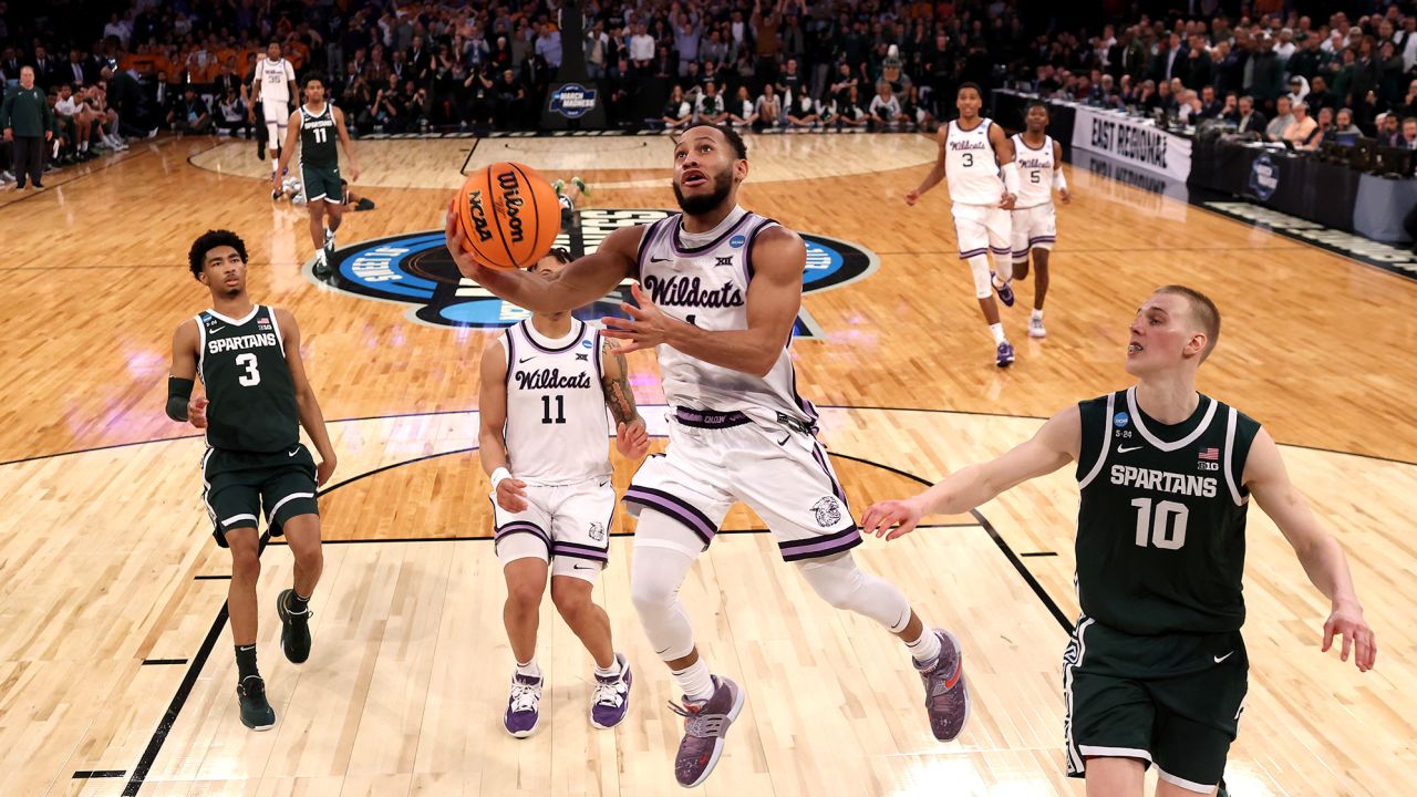 Nowell dominated for the Wildcats against Michigan State during their Sweet 16 matchup.  