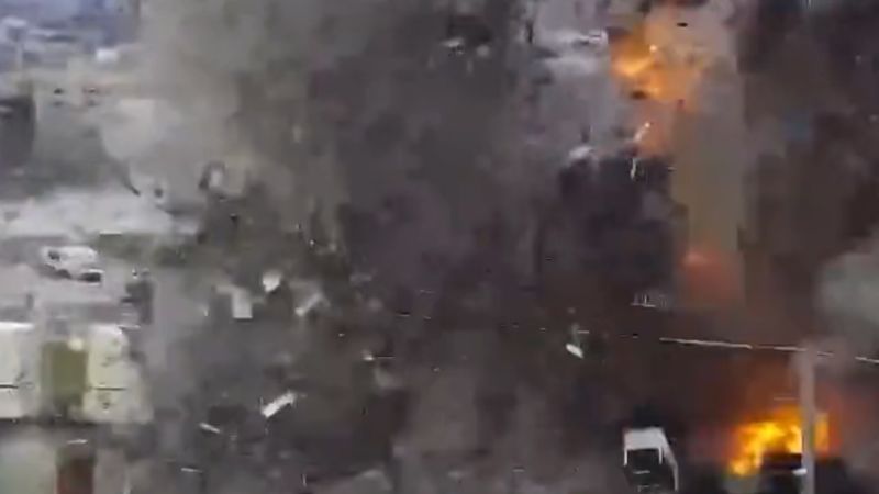 NextImg:Video: Explosion at RM Palmer Company candy factory in West Reading, Pennsylvania | CNN