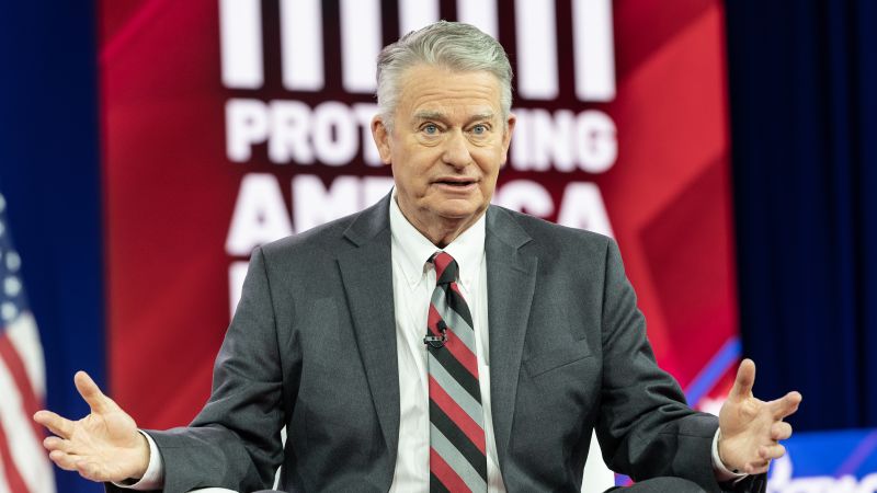 NextImg:Idaho governor signs bill that restricts transgender students' bathroom use in schools | CNN Politics