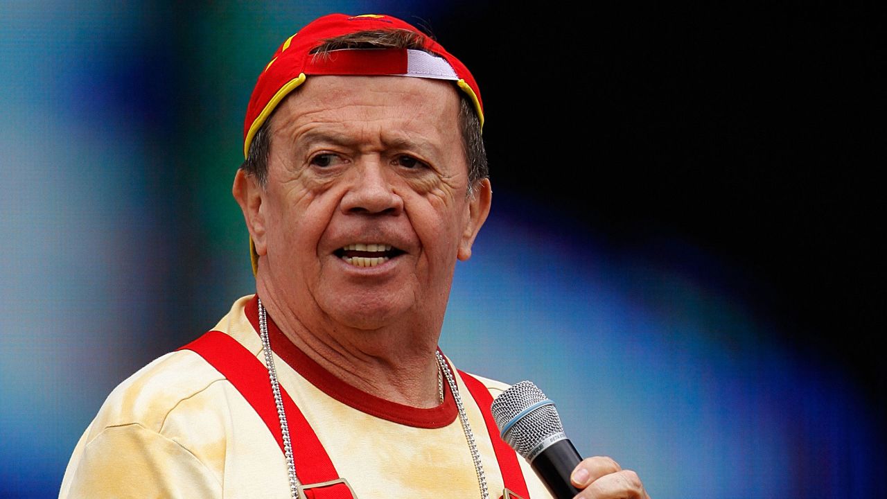 Xavier Lopez 'Chabelo' performs during the concert of the 199th anniversary of the Mexican Independence at Zocalo on September 15, 2009 in Mexico City.