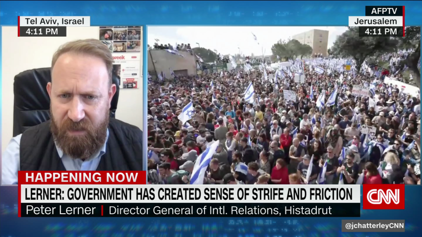 exp Israel protests Histadrut 032709ASEG1 CNNi world_00051518.png