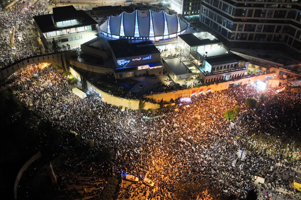 Israelis protest in Jerusalem on March 27.