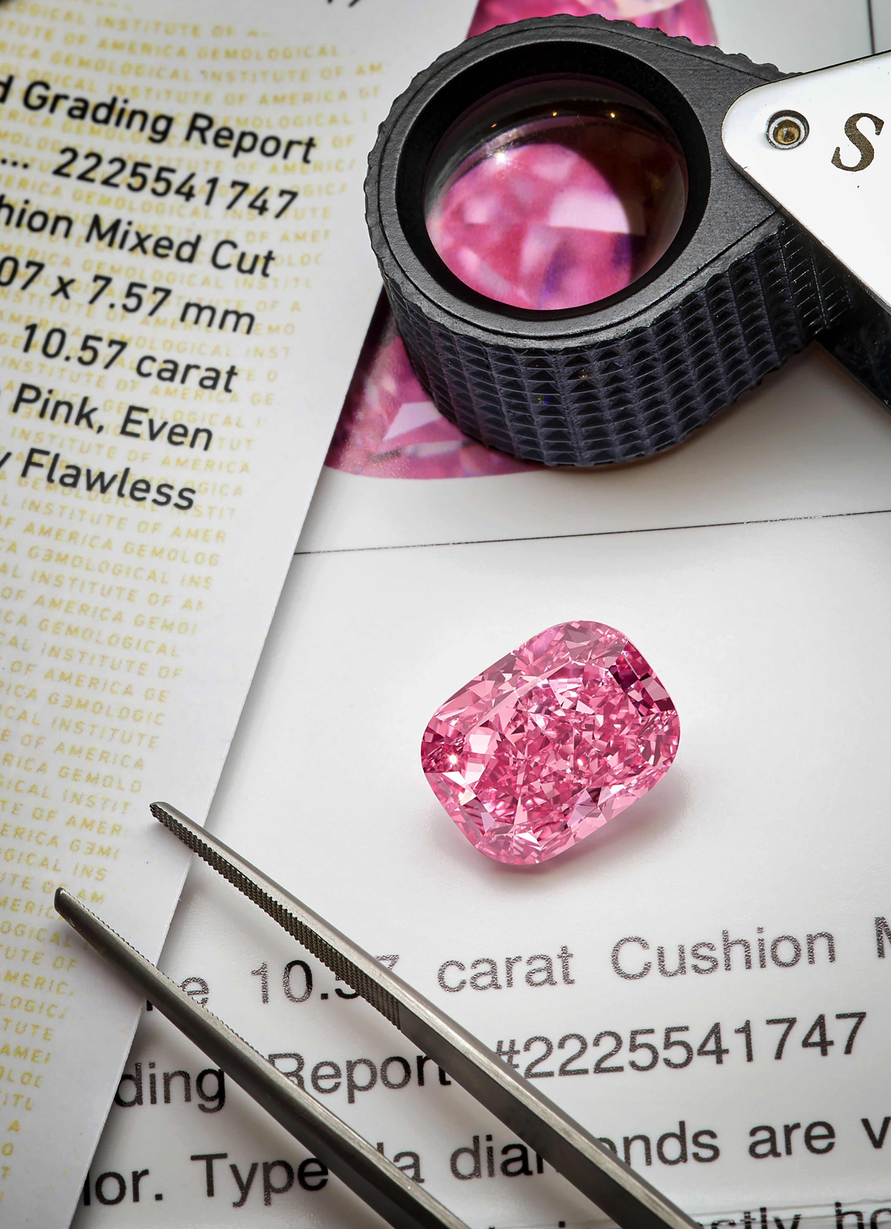 Rare 20-Carat Pink Diamond Expected to Rake In $16.5 Million