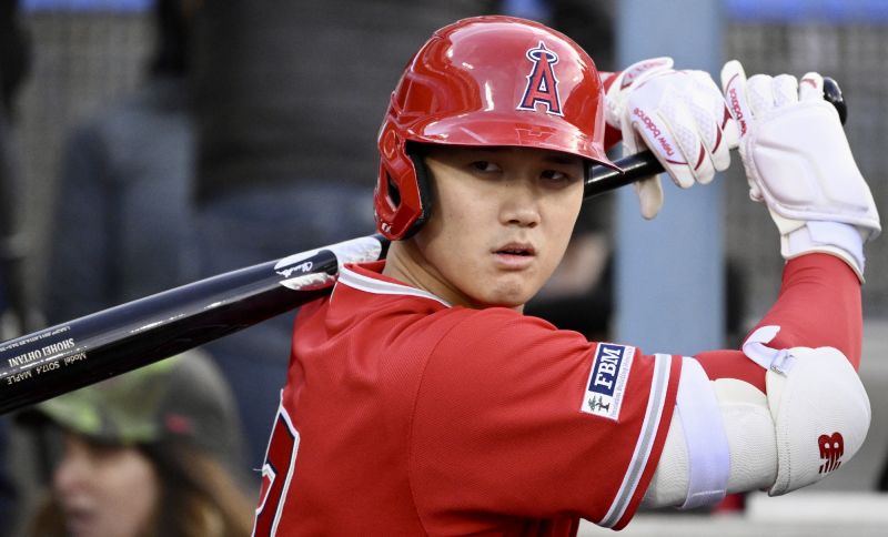 Angels complete sweep of Yankees with 73 win finishing New Yorks 15  trip  AP News