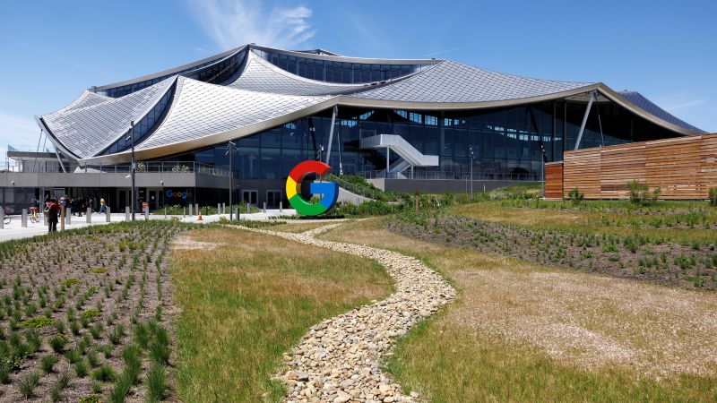 NextImg:Federal judge rules Google tried to 'hide the ball' by deleting chat logs in a big antitrust case | CNN Business