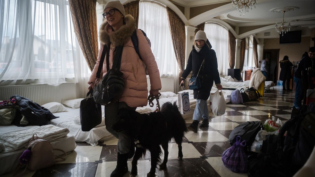 El Hotel Kook en las afueras de Lviv ha estado albergando a desplazados internos. 