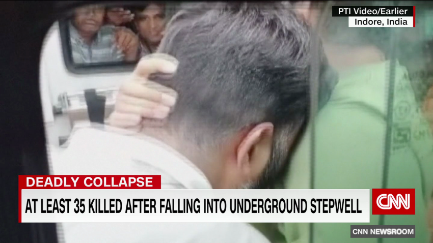exp : india bridge collapse 033103ASEG2 cnni world_00002001.png
