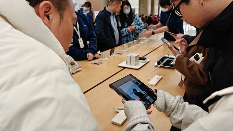NextImg:Huawei says it's 'out of crisis mode' even as profit plunges 69% | CNN Business