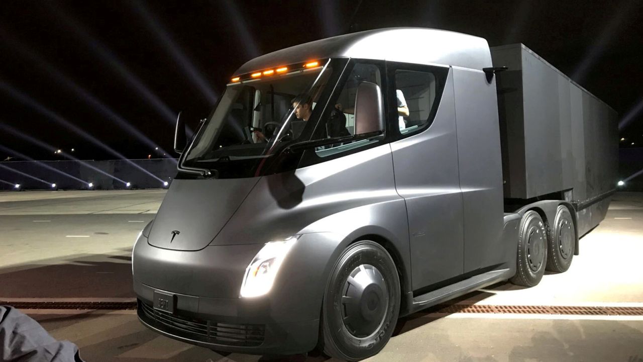 A Tesla Semi prototype seen durings its 2017 unveiling.