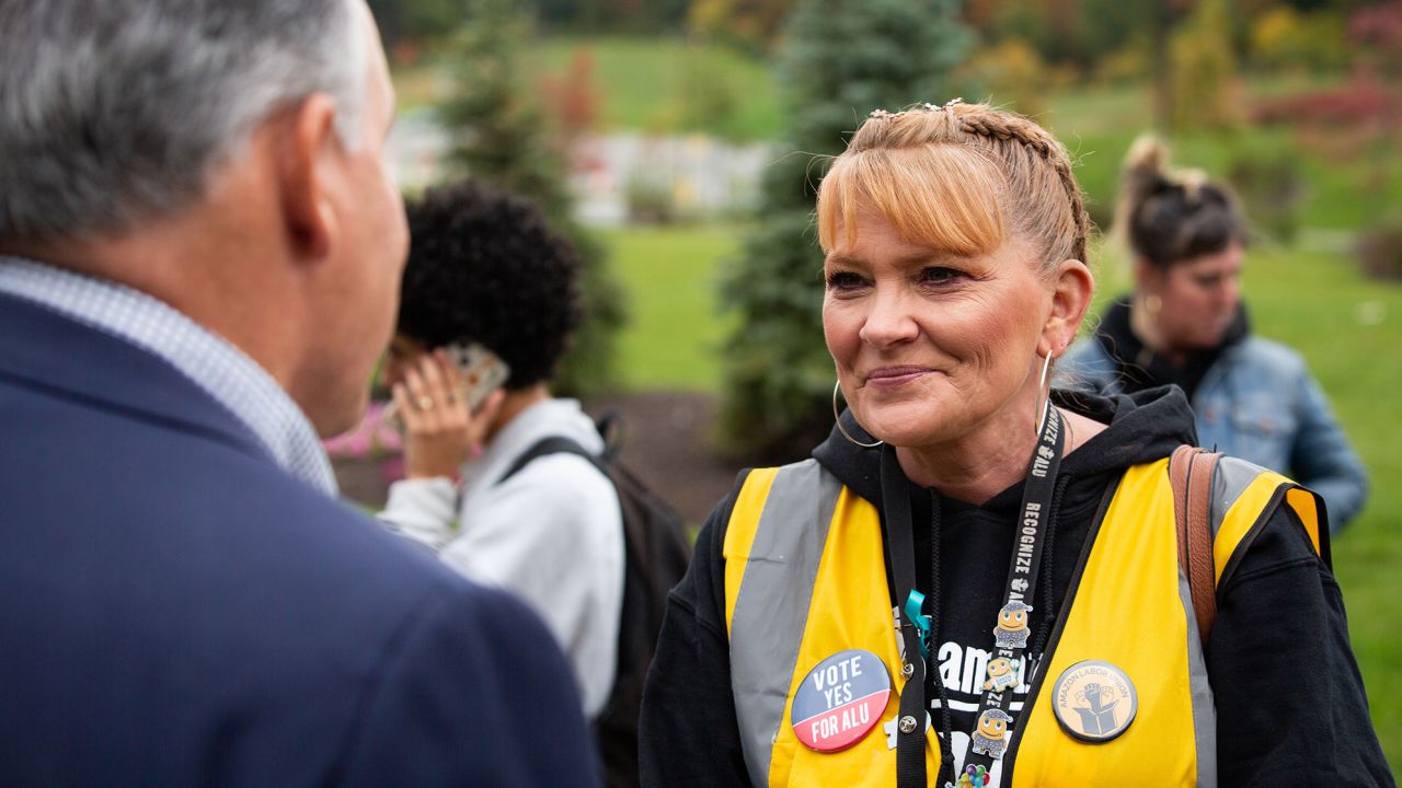 Heather Goodall and Amazon Labor Union members rallied at the ALB1 Warehouse in Schodack ahead of their labor union election on October 10, 2022.