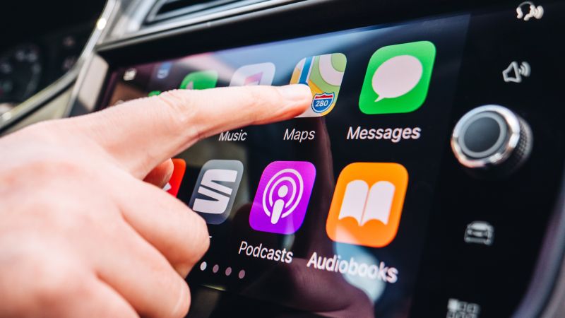 Read more about the article GM plans to phase out Apple CarPlay in EVs with Google’s help – CNN