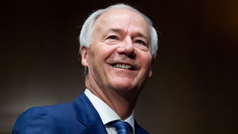 NextImg:Former Arkansas Republican Gov. Asa Hutchinson announces White House bid | CNN Politics
