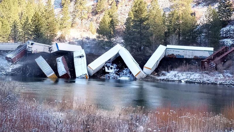 At least 25 cars of a freight train derail in western Montana | CNN