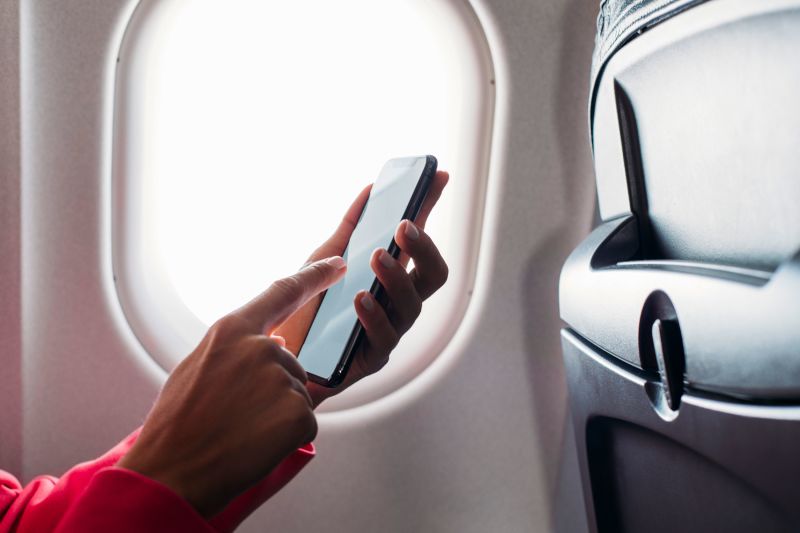 Here's the real reason to turn on airplane mode when you're flying ...