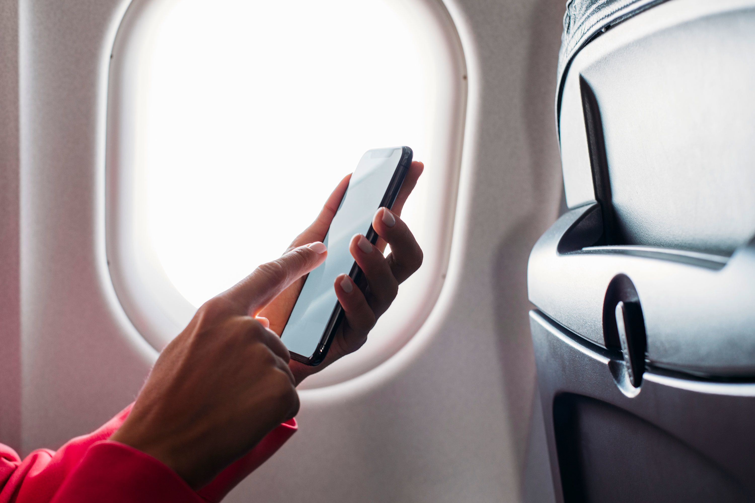 Why mobile phones and electronic devices are put on Airplane mode