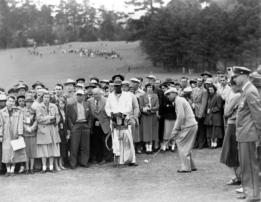 Stokes watches on as Ben Hogan edges closer to his first Masters title in 1951. Stokes would caddy again for Hogan when he won his second green jacket in 1953.