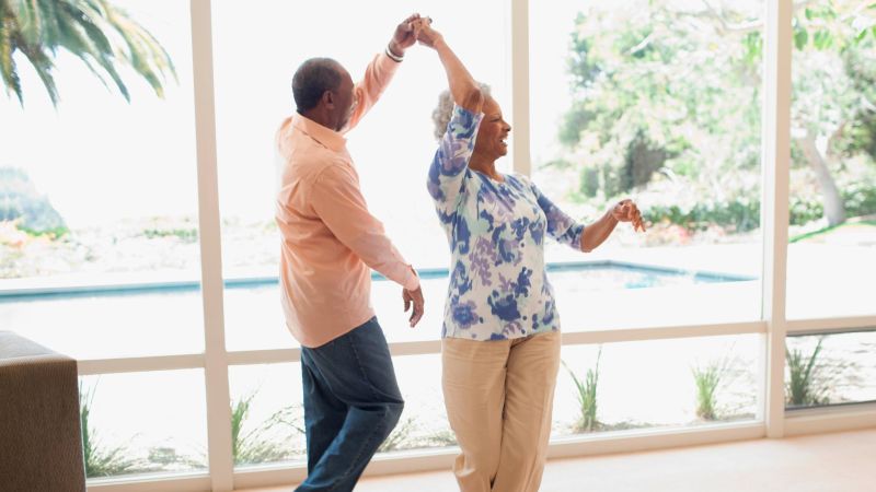 Video: Social dancing helps reduce Alzheimer’s risk and prevent cognitive decline  | CNN