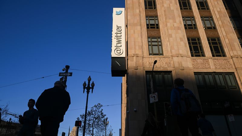 A new group of Twitter vendors is suing the company for alleged unpaid bills