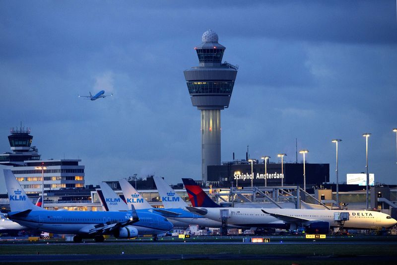 Amsterdam Schiphol Airport proposes a ban on private jets CNN