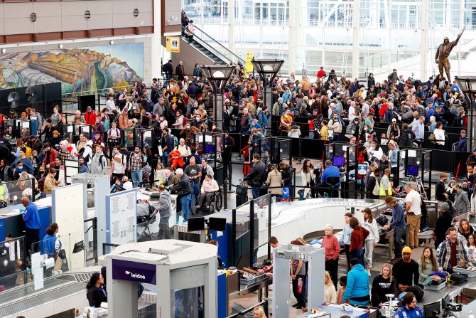 <strong>3. Denver International Airport: </strong>A Colorado hub that handles mostly domestic traffic, Denver's airport ranked highly thanks the the strong rebound of US domestic travel. It saw 69.3 million passengers in 2022 -- basically the same level as 2019.