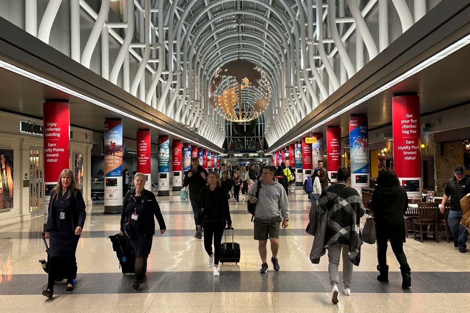 <strong>4. Chicago O'Hare International Airport: </strong>With 68.3 million passengers in 2022, this No. 4-ranked airport's traffic is still down about 19% from 2019.