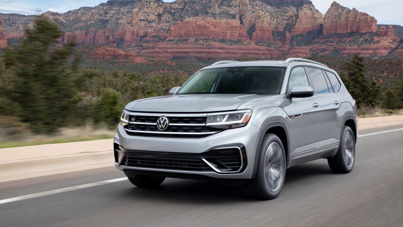VW recalls 140,000 SUVs due to faulty passenger-side airbags, owners told  not to let anyone ride shotgun | CNN Business