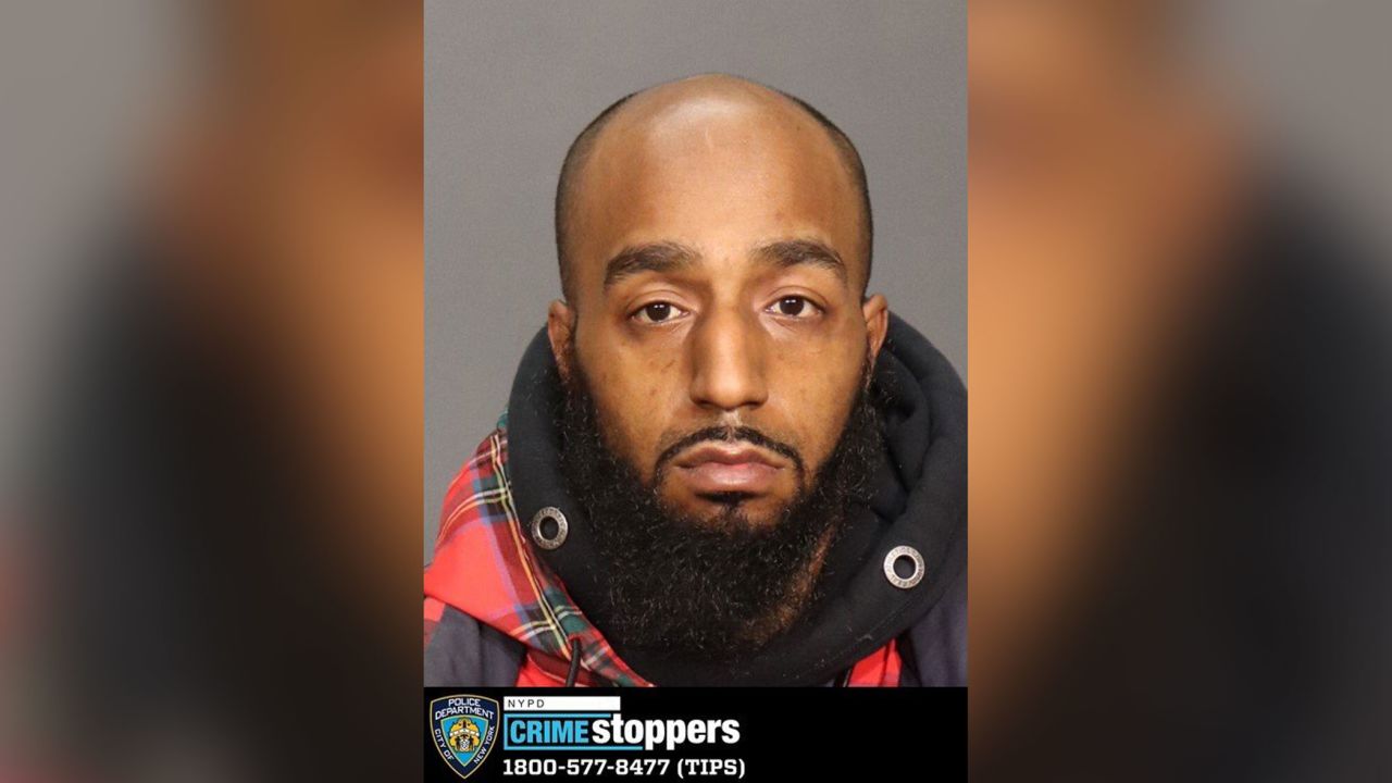 4 ditahan berhubung rompakan orang mabuk di bar New York, termasuk 2 suspek didakwa membunuh