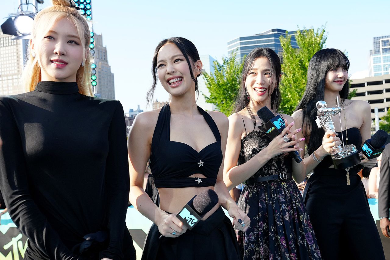 Rosé, Jennie, Jisoo and Lisa of Blackpink pictured at the 2022 MTV VMAs.