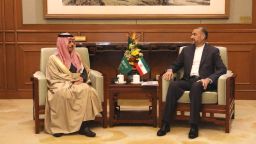  Министрите на външните работи на Саудитска Арабия и Иран се срещат в Пекин на 6 април 2023 година class=