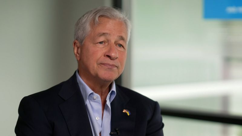 NextImg:Hear CEO Jamie Dimon's prediction about a possible recession | CNN Business
