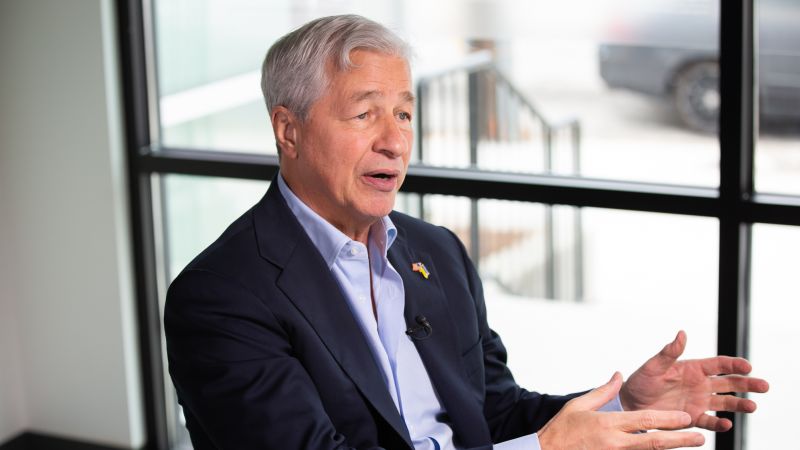 Read more about the article JPMorgan CEO Jamie Dimon says banking crisis has increased odds of recession: CNN exclusive – CNN