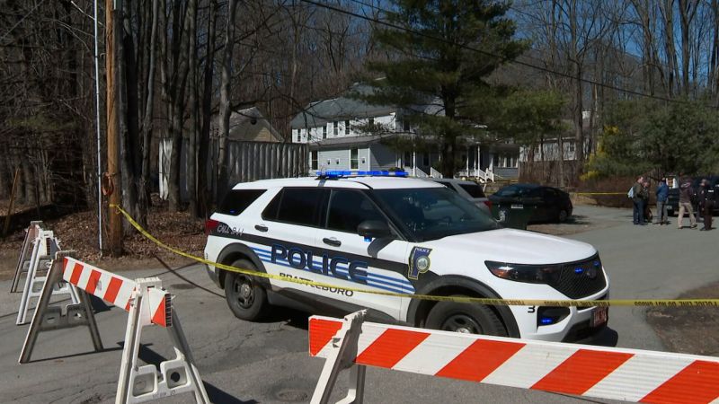 NextImg:Vermont homeless shelter resident attacks and kills staff member with axe, authorities say | CNN