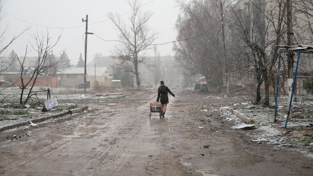 Towns and villages close to the front line are largely abandoned