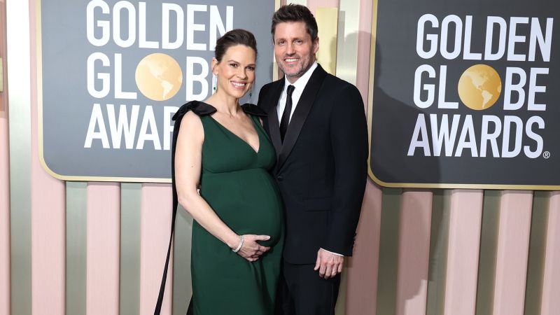 Hilary Swank has given birth to twins | CNN
