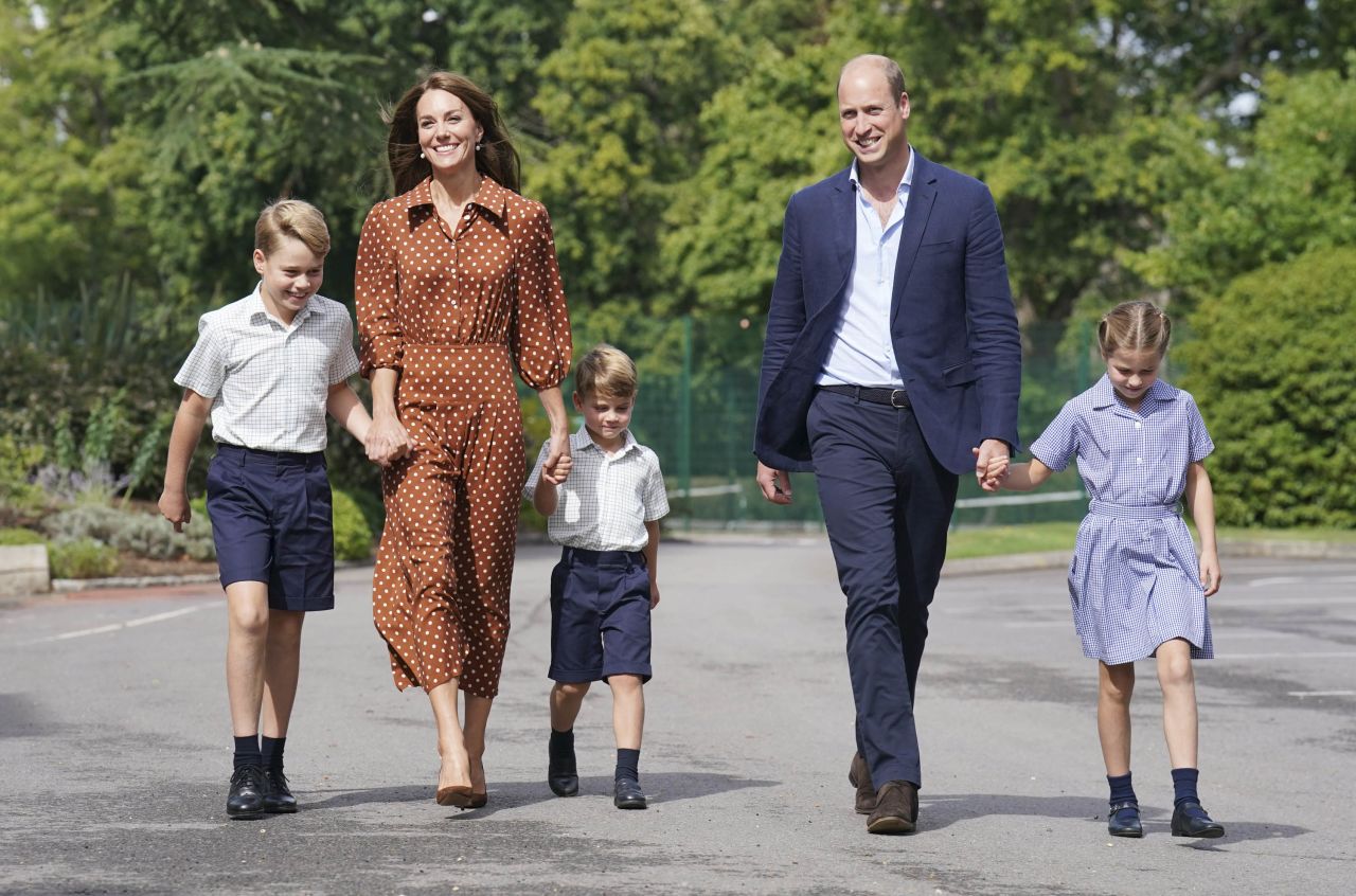 William and Catherine arrive with George, Louis and Charlotte at a school in Bracknell, England, in September 2022.