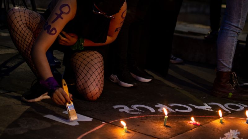 NextImg:Colombian women's rights activist attacked with acid | CNN