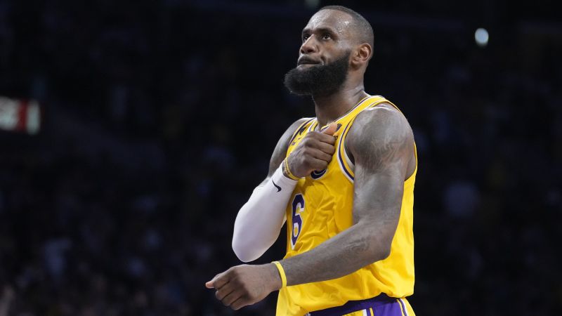 NextImg:LeBron James leads Los Angeles Lakers to playoffs with 108-102 overtime win against Minnesota Timberwolves | CNN