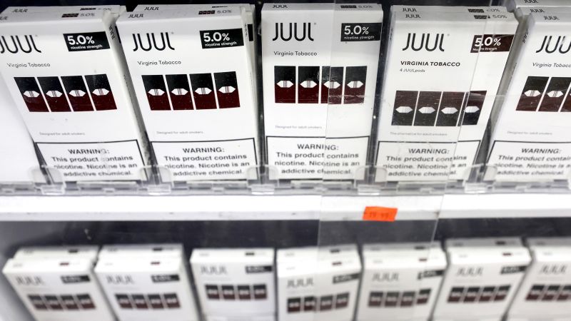 NextImg:Juul to pay $462 million to six states in its largest settlement ever | CNN Business