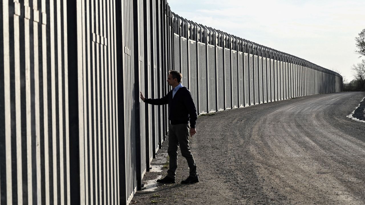 Greek Prime Minister Kyriakos Mitsotakis pictured on March 31, 2023 at a ceremony in Feres marking the extension to the country's steel fence to stem the flow of refugees.