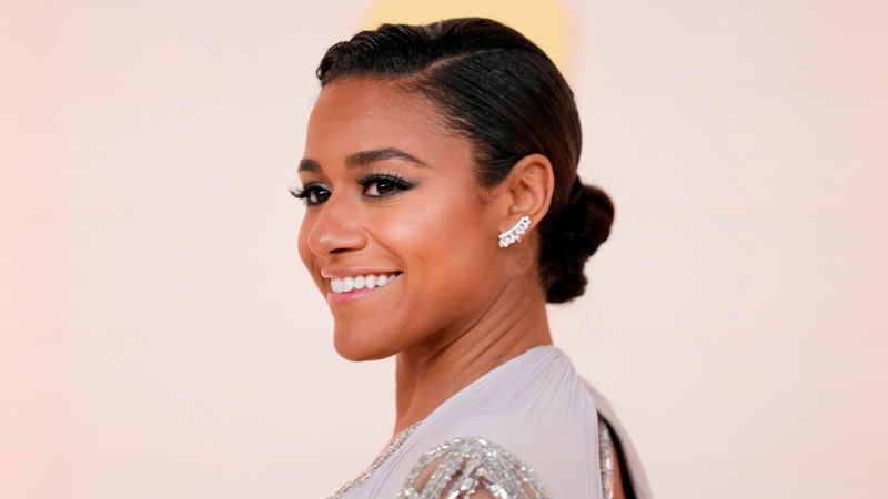 NextImg:Ariana DeBose will return to host the 2023 Tony Awards | CNN