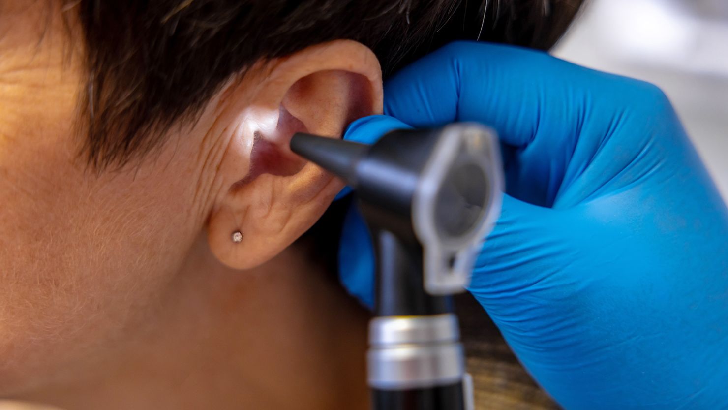 Hearing aids without a prescription could be just as helpful in